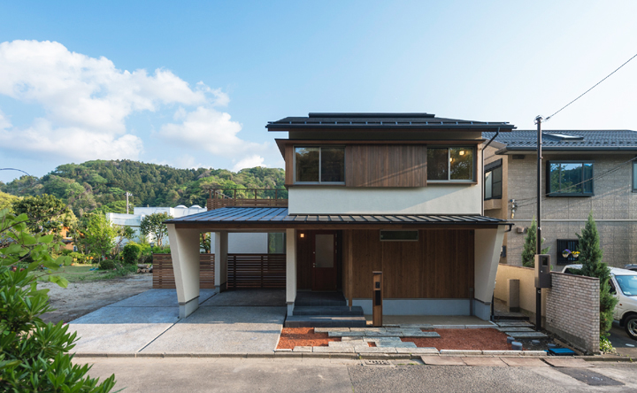 悠々葉山の家